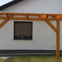 Vordach aus Holz